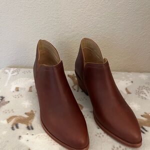 New Nisolo brown leather boots